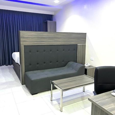 De Rigg Place, Victoria Island Aliayabiagba Extérieur photo